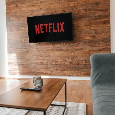 Bright & Grey - Netflix - City - Wifi - 4 Person 埃森 外观 照片